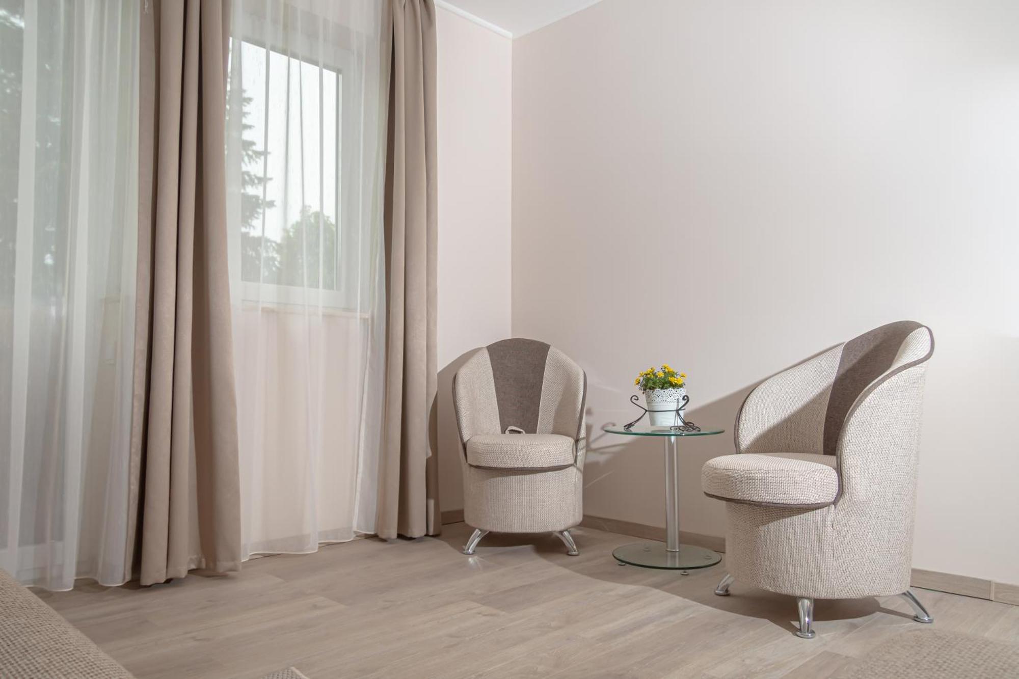 באד טצמנסדורף Relax & Therapy מראה חיצוני תמונה